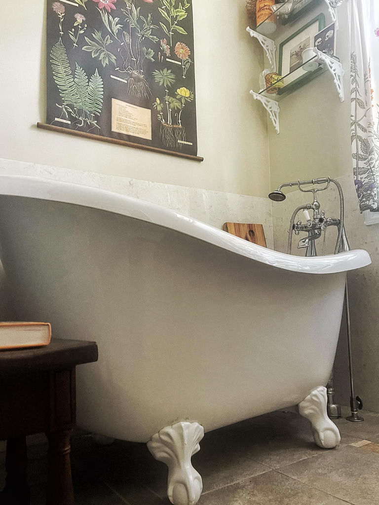 Home decor vignette by Cosmopolitan Interiors Richmond