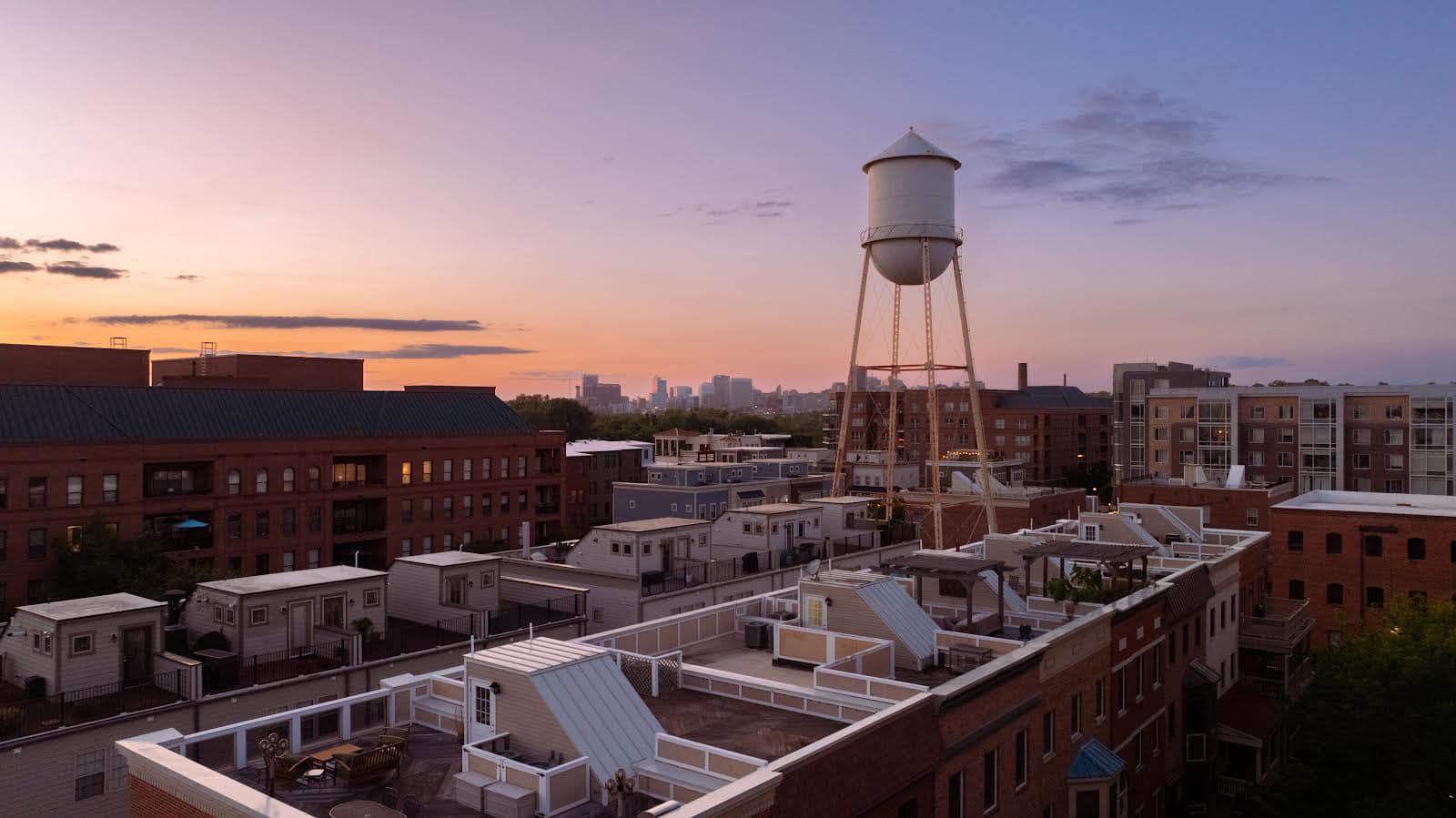 Open plan living and kitchen design — Richmond VA